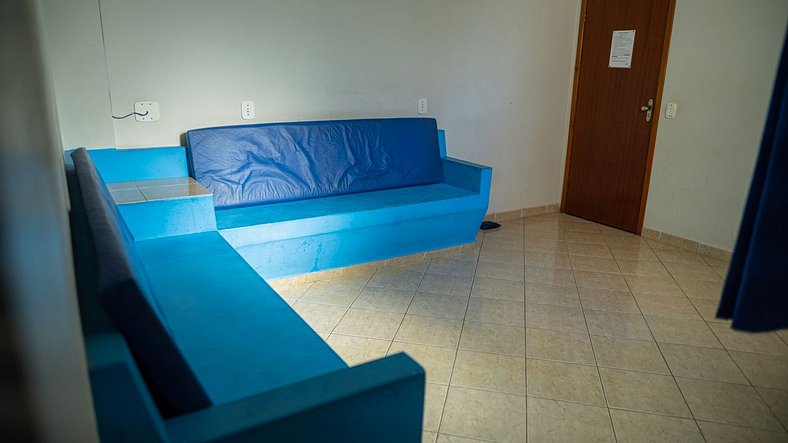 Apartamento 02 dormitórios 300 metros da Piúma - ES