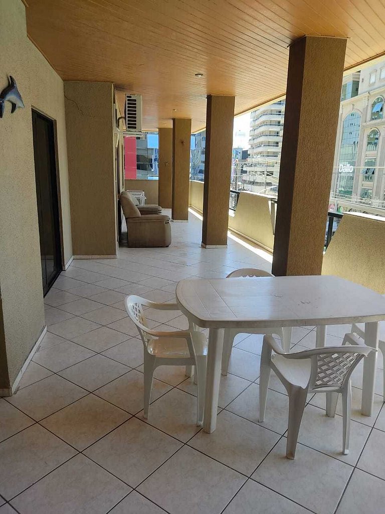 Apartamento 04 Dormitórios - Itapema - SC- Diárias a partir