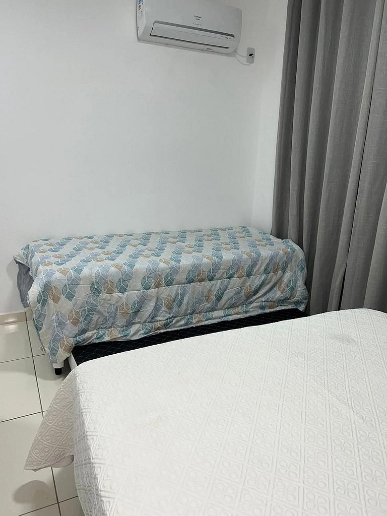 Apartamento com 1 dormitório - Praia Grande - SP