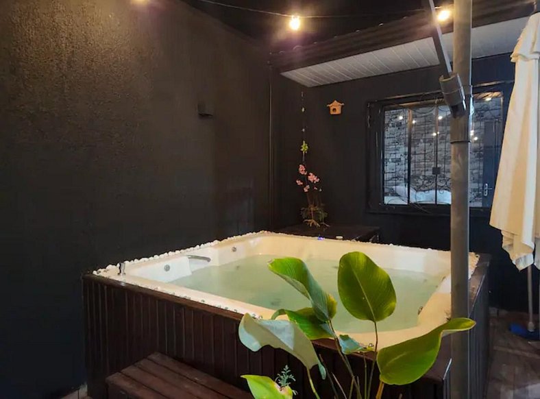 Casa de Luxo com Jacuzzi - Matinhos - PR