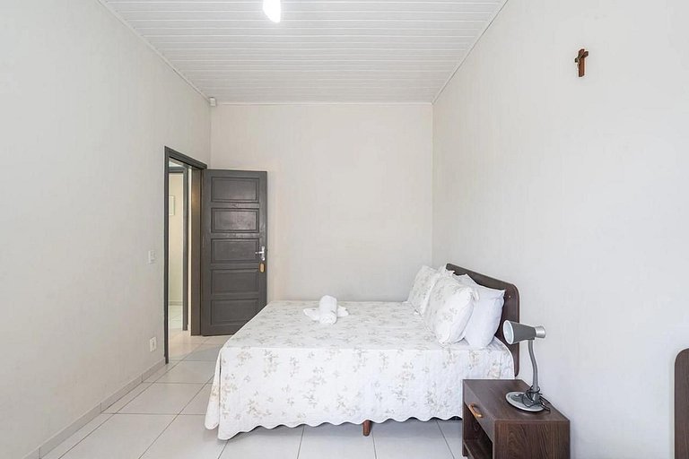 Casa Espaçosa 04 dormitórios - Diárias a partir de R$ 54,90